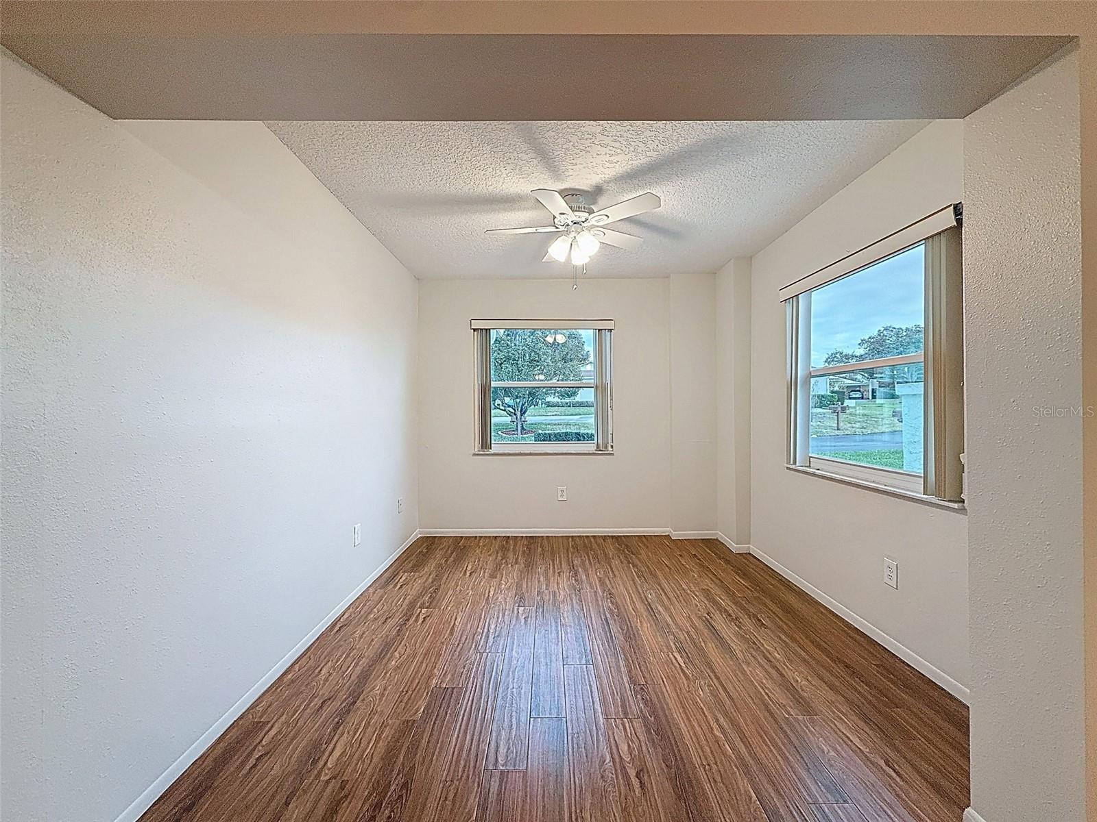 DOLLAR LAKE VILLAGE CONDO 02 - Residential