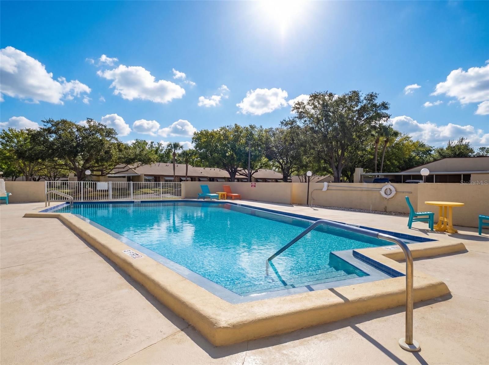 DOLLAR LAKE VILLAGE CONDO 02 - Residential