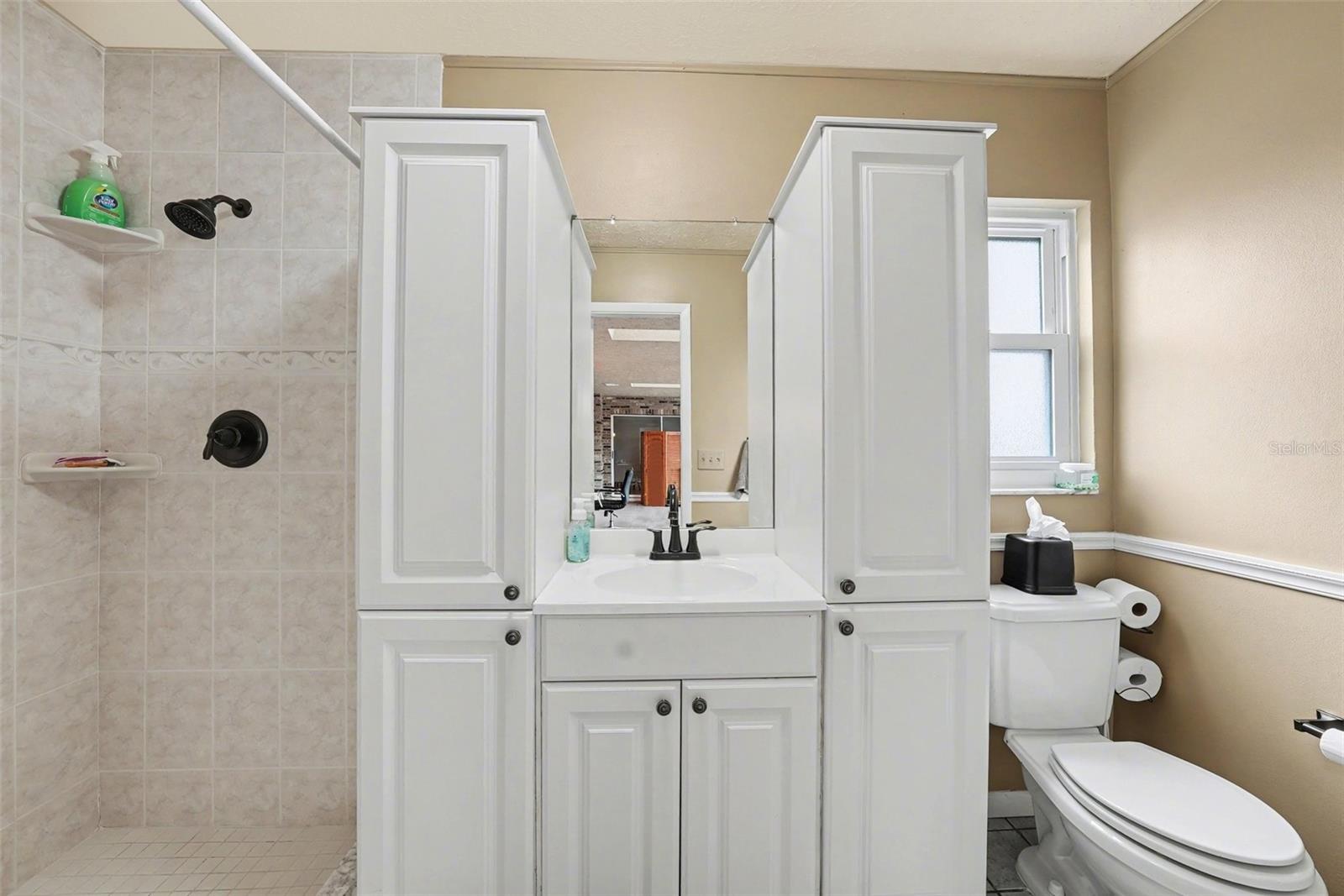 FOX RIDGE - Residential