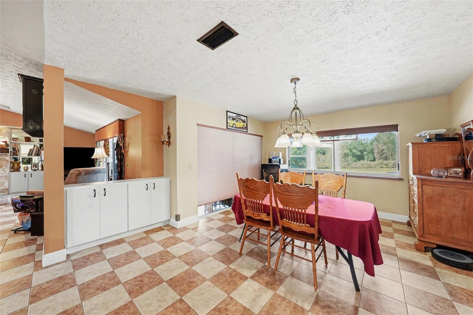 FOX RIDGE - Residential