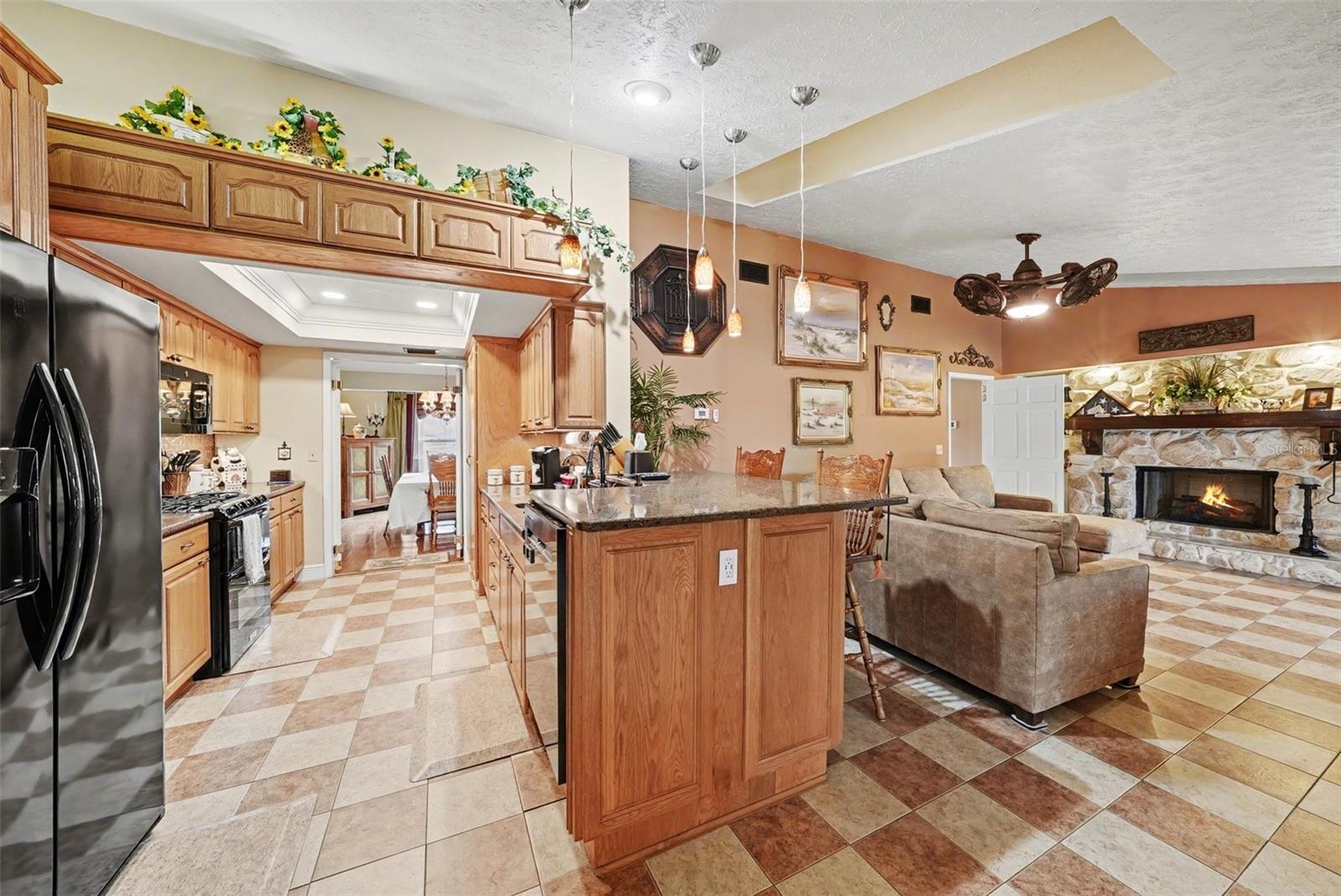 FOX RIDGE - Residential