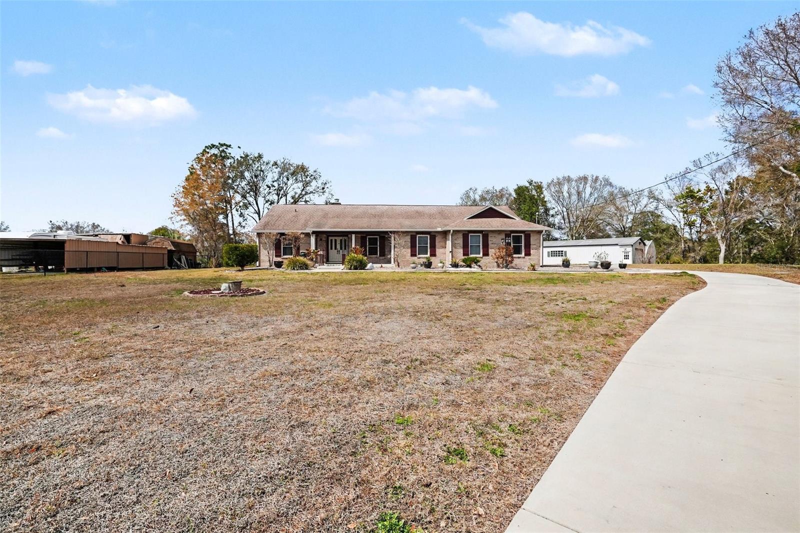 FOX RIDGE - Residential