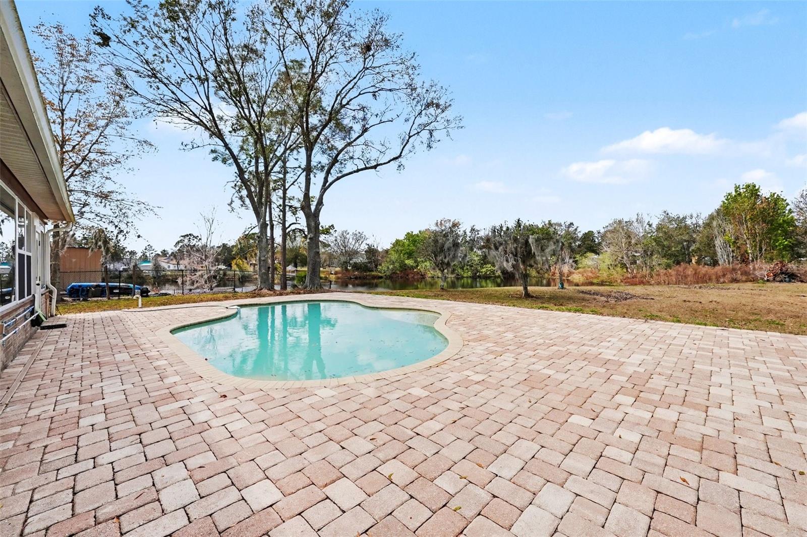 FOX RIDGE - Residential