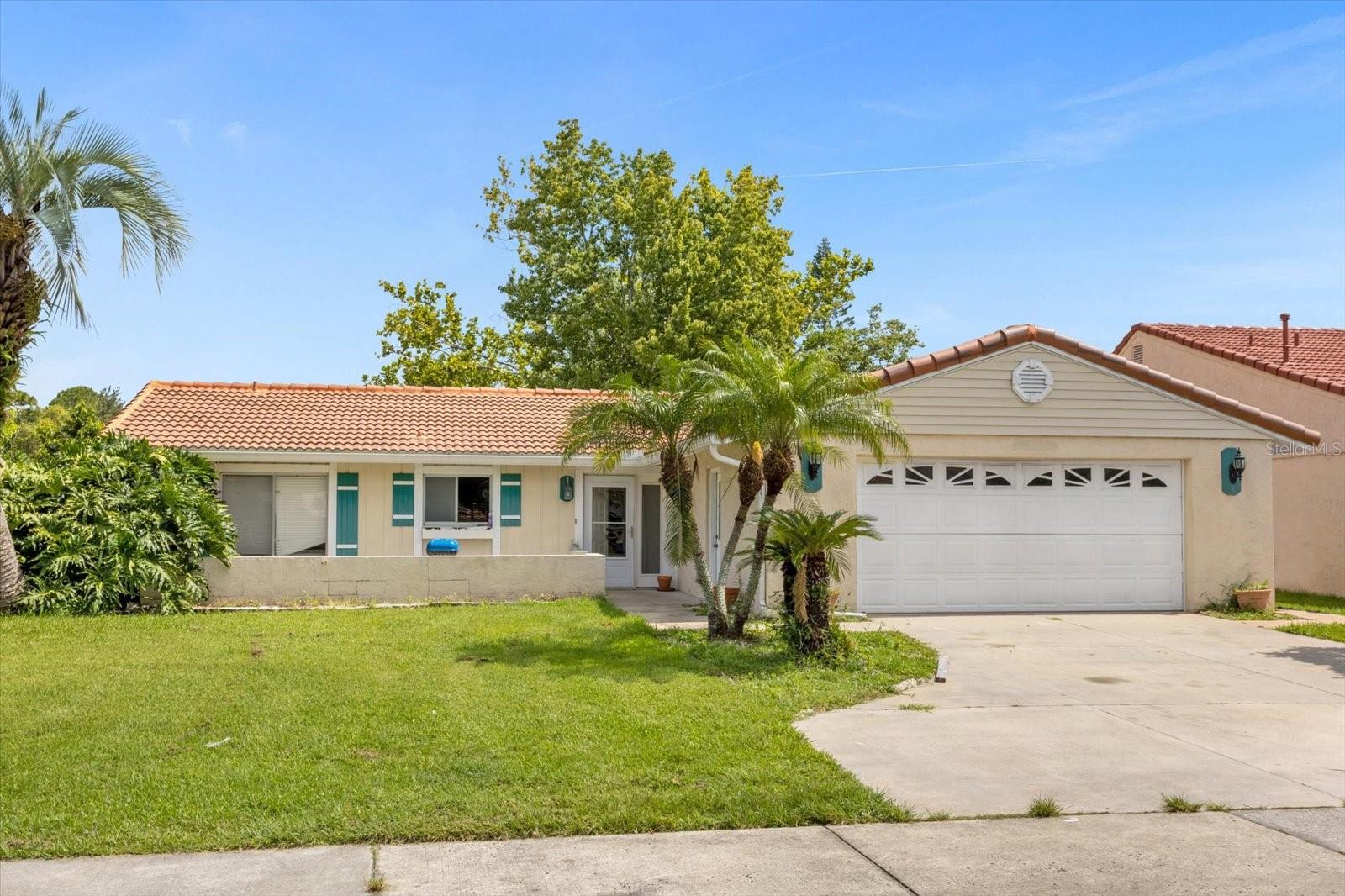 Beautifully Updated 3-Bedroom, 2-Bath Home in Prime Williamsburg Location!
Perfectly situated near I-4, 528, International Drive, and Orlando’s world-famous attractions, this well-maintained home offers both comfort and convenience.
Step inside to an open, remodeled kitchen with stainless steel appliances, a gas range, and plenty of counter space—ideal for everyday living and entertaining. The three spacious bedrooms feature engineered Brazilian Cherry wood floors and generous closet space, while the main living areas showcase neutral tile. Both en-suite baths have been tastefully renovated.
Notable upgrades include ceiling fans, six-panel doors, full molding package, newer AC (for big energy savings!), upgraded electrical panel, re-piped plumbing with a new water heater, and a newer front door with sidelight. The oversized two-car garage offers enclosed laundry, storage cabinets, and a workbench.
Outdoors, enjoy a newly poured driveway, sidewalk, and patio. The fully enclosed Florida room—with its own AC—adds an additional 440 sq ft of living space for year-round enjoyment.
Rent includes lawn care plus access to the clubhouse with gym, game room, tennis courts, pool, and hot tub.
Schedule your private showing today and make this Williamsburg gem your next home!