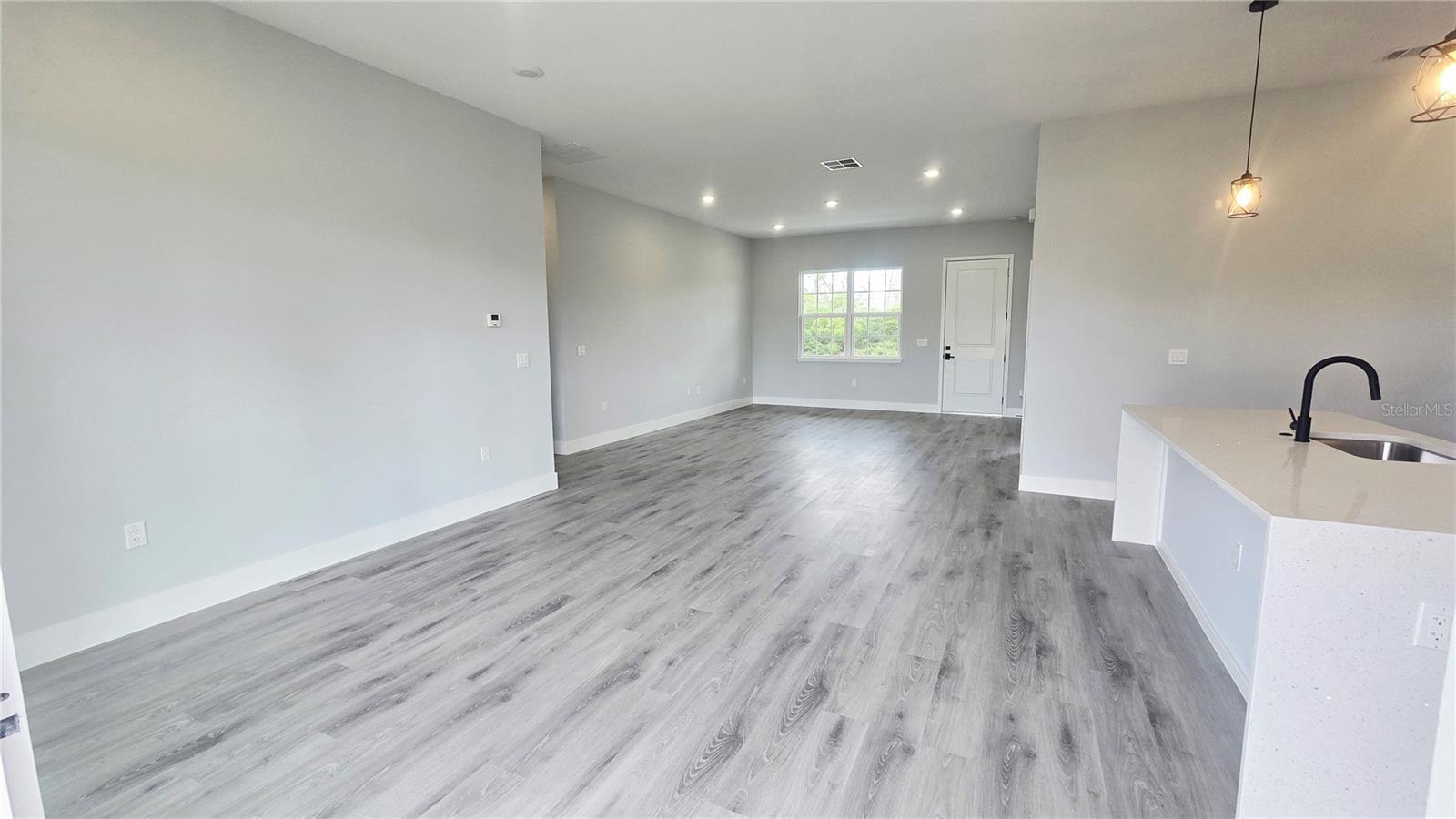 MARION OAKS UN 04 - Residential