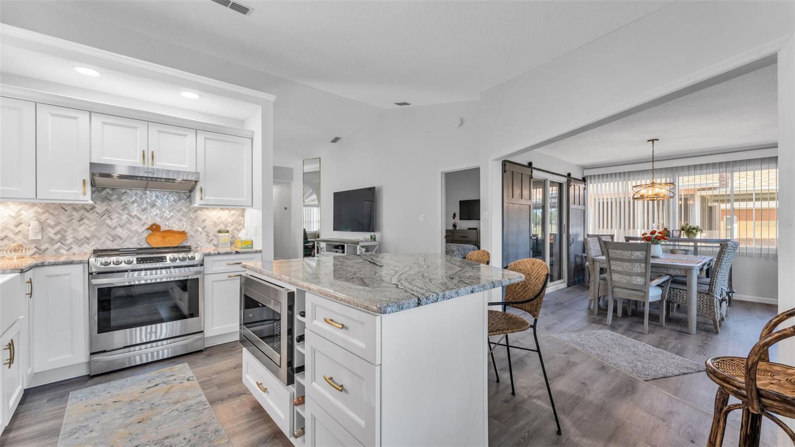 SANDPIPER GOLF & COUNTRY CLUB PH 04 - Residential