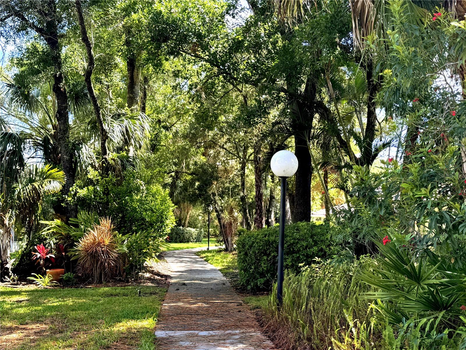 GARDEN LAKES VILLAS SEC 3 - Residential