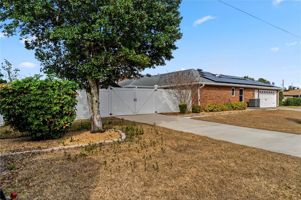 Photo of 1878 Viking Avenue, Deltona, FL 32725 (MLS # V4946930)