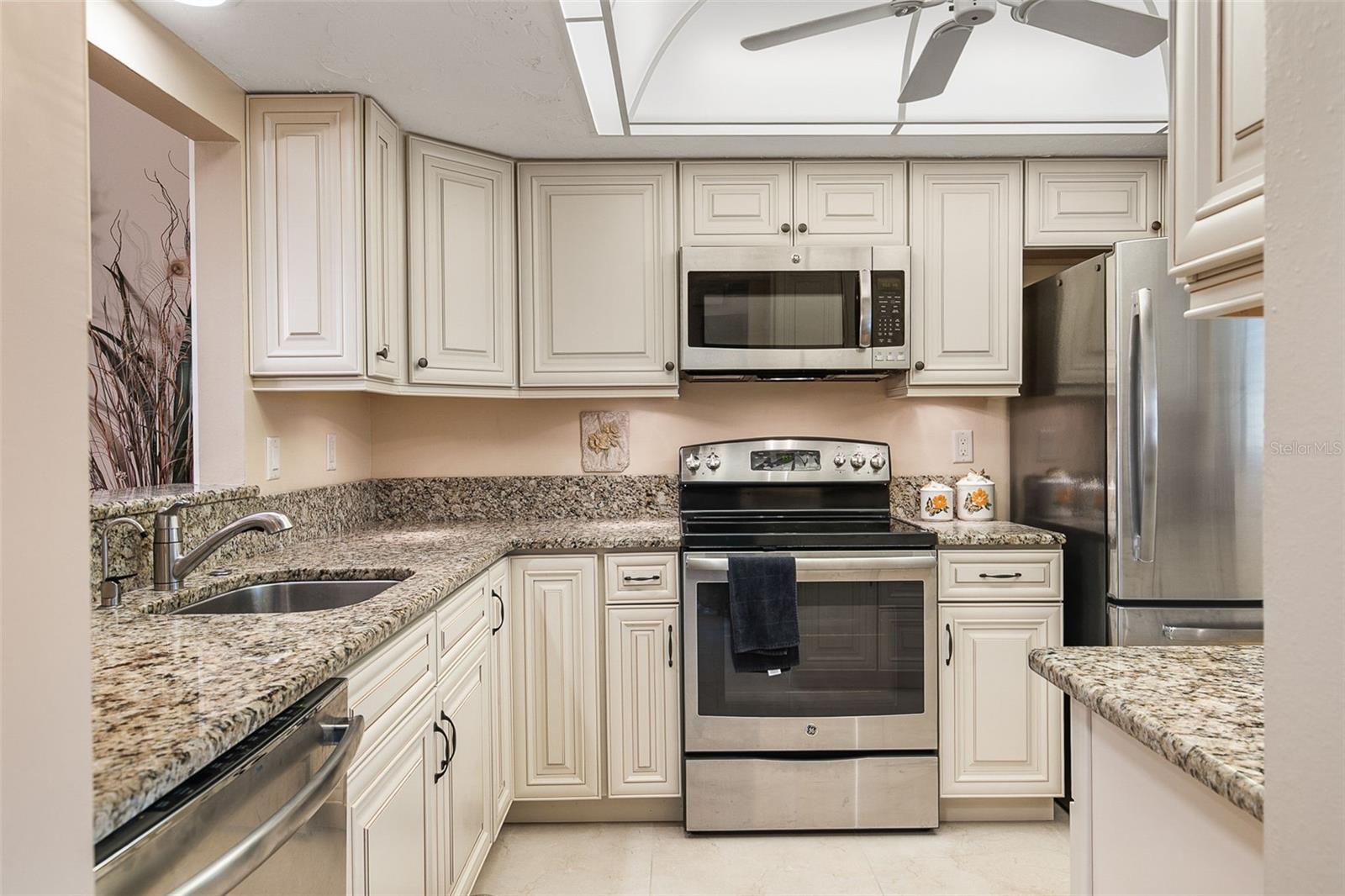 LAKES OF CAPRI - Residential