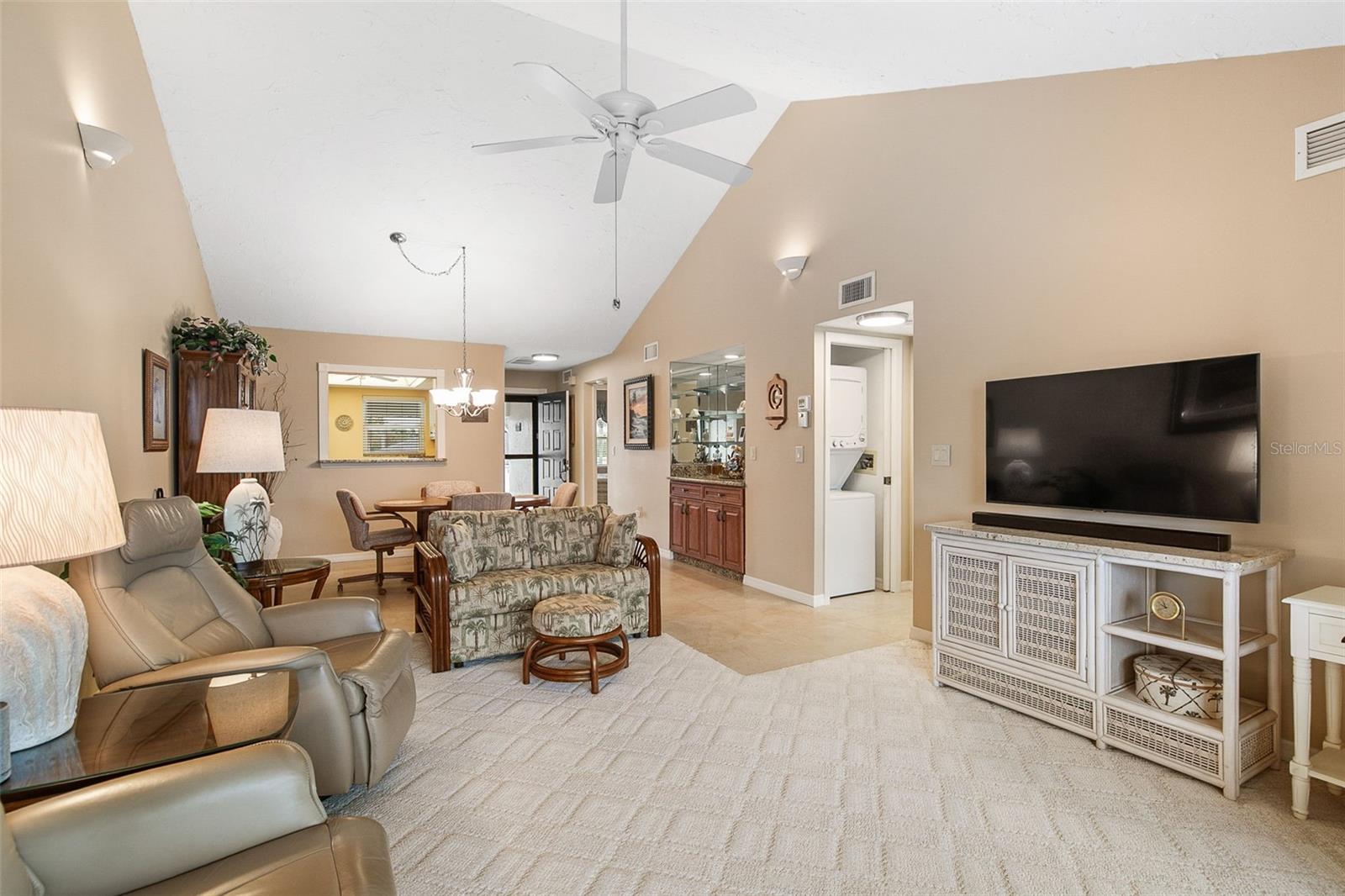 LAKES OF CAPRI - Residential