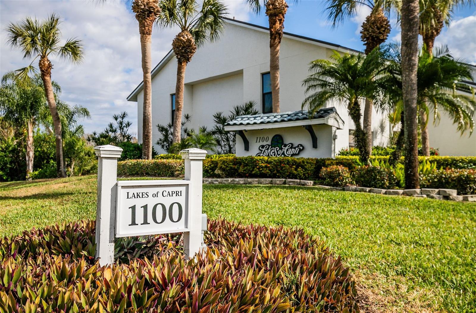 LAKES OF CAPRI - Residential