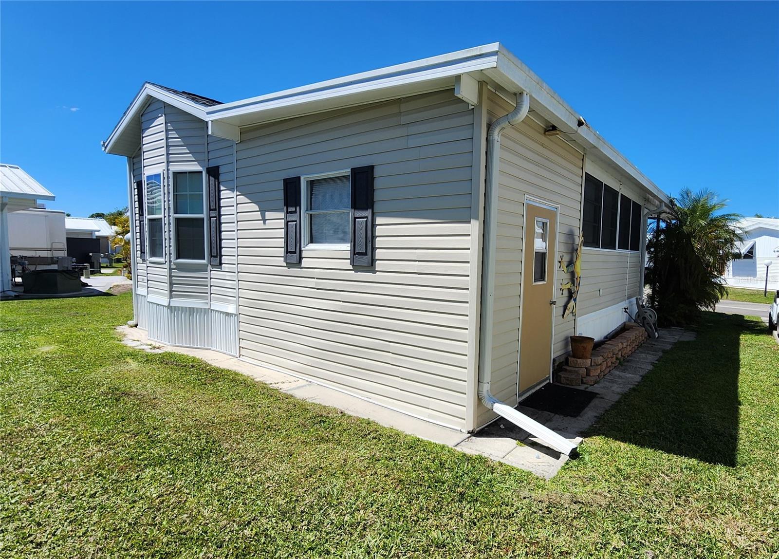 SUGAR CREEK COUNTRY CLUB CO-OP - Residential