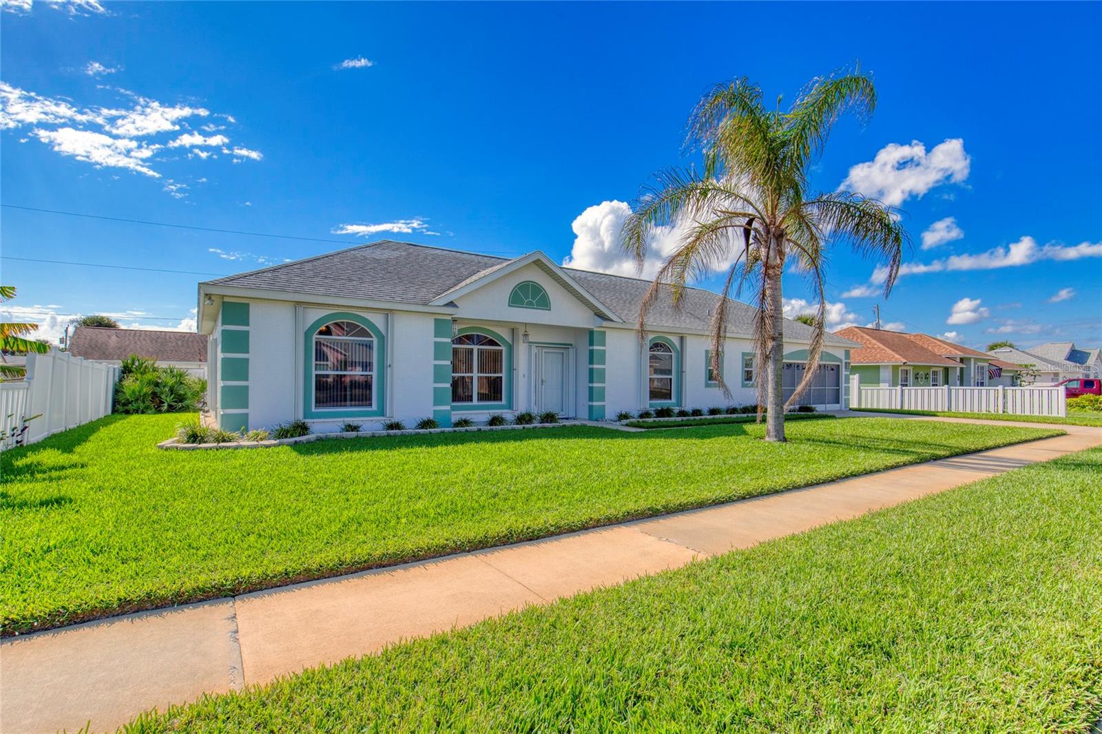 PENINSULA WINDS - Residential