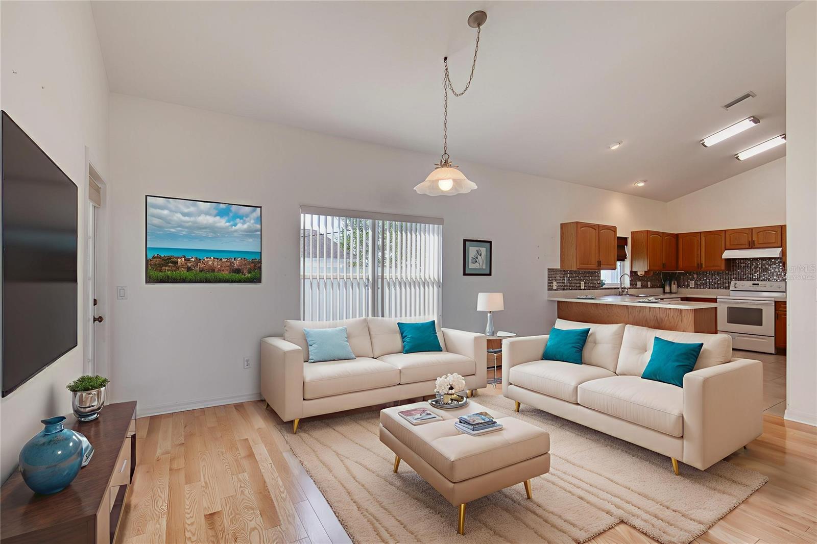 PENINSULA WINDS - Residential