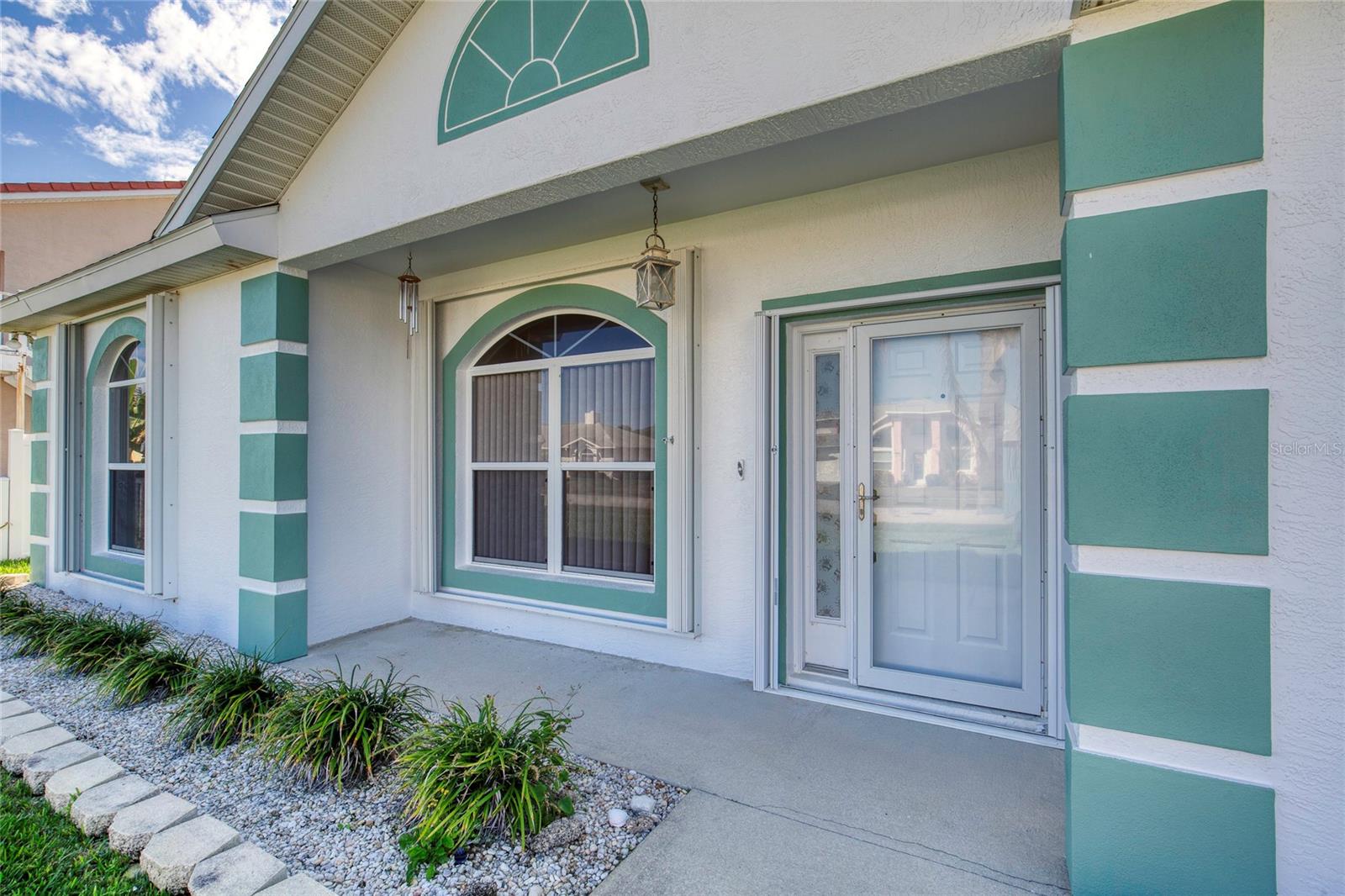 PENINSULA WINDS - Residential