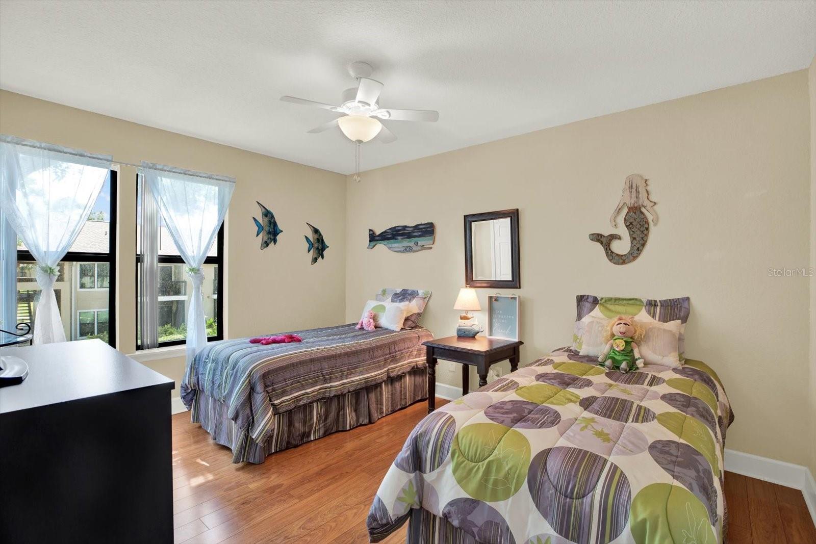 VINTAGE GRAND - Residential