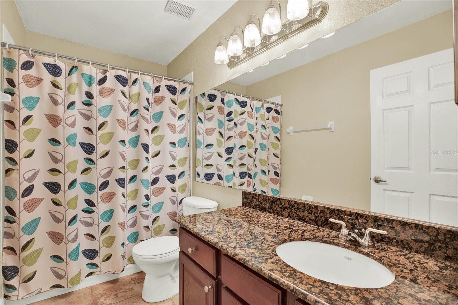 VINTAGE GRAND - Residential