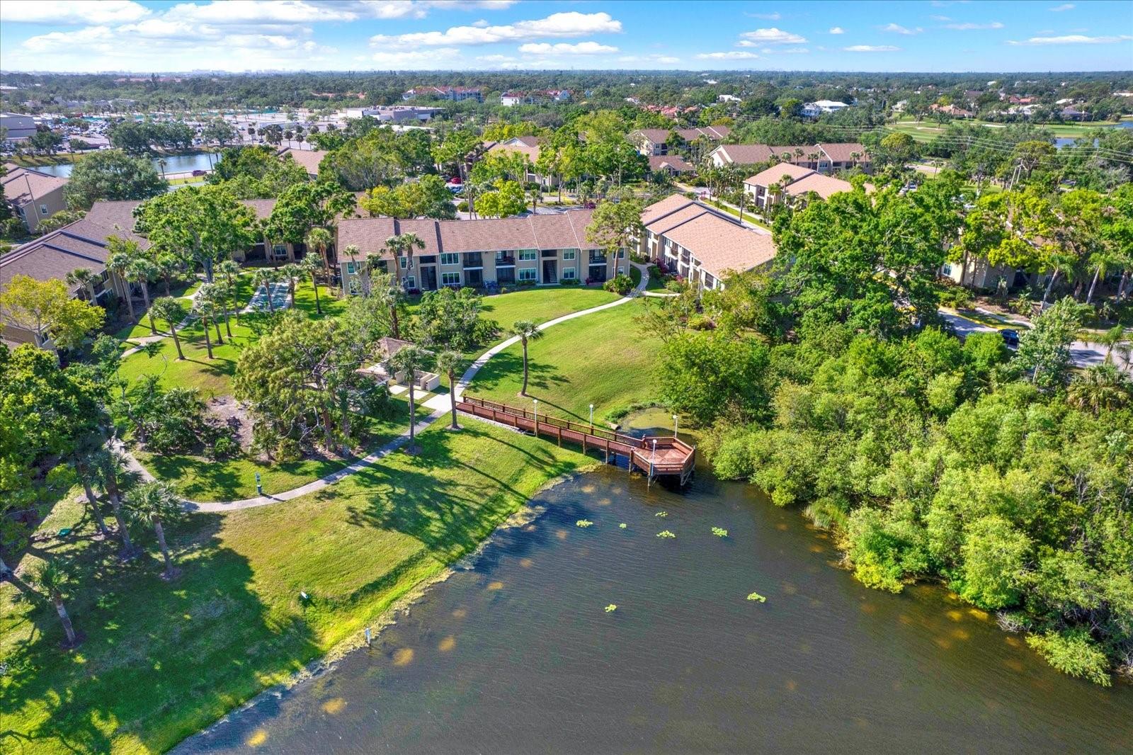 VINTAGE GRAND - Residential