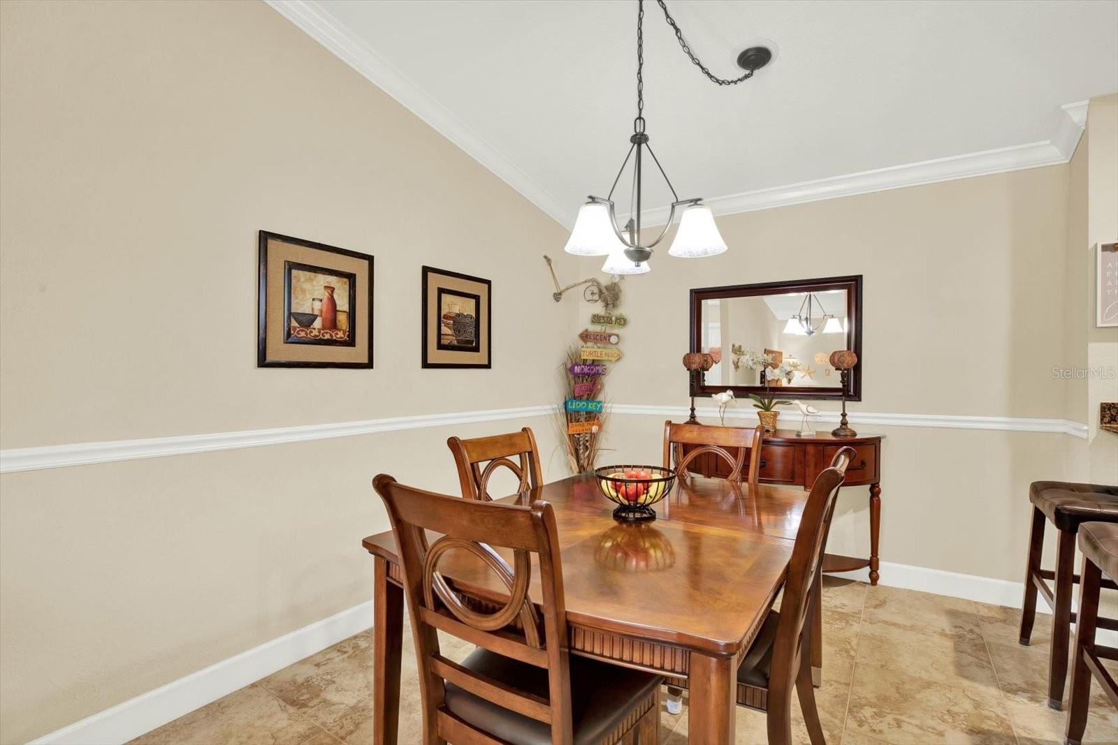 VINTAGE GRAND - Residential