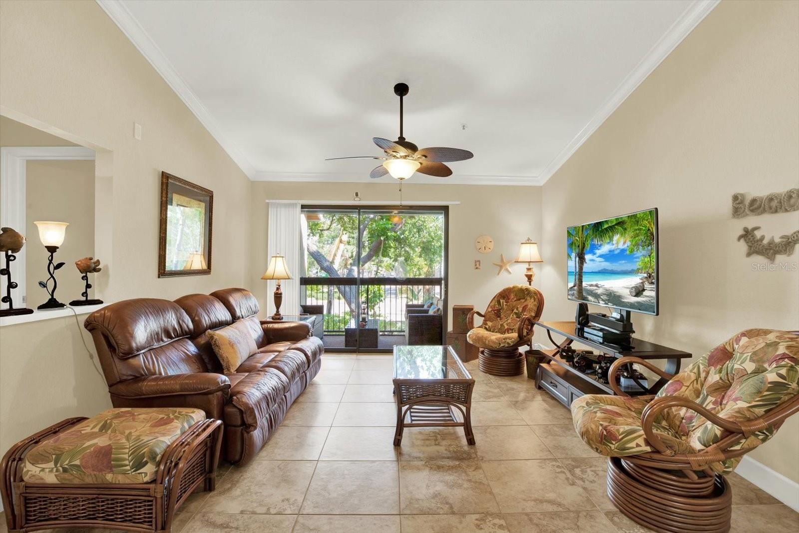 VINTAGE GRAND - Residential