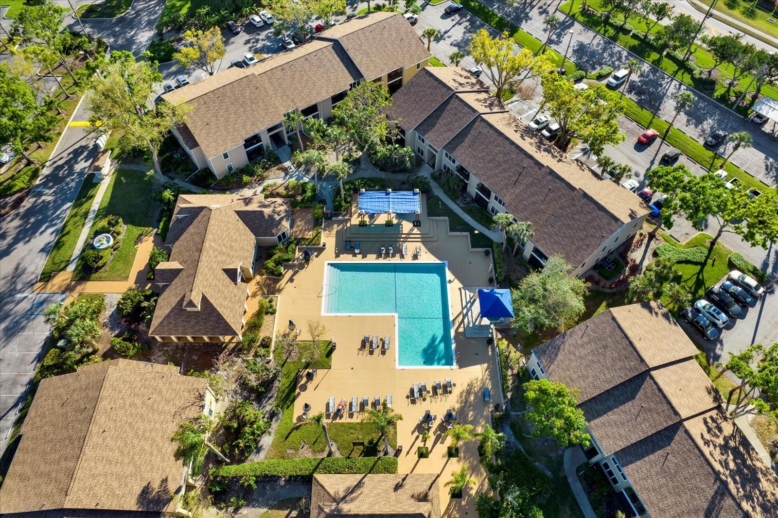 VINTAGE GRAND - Residential