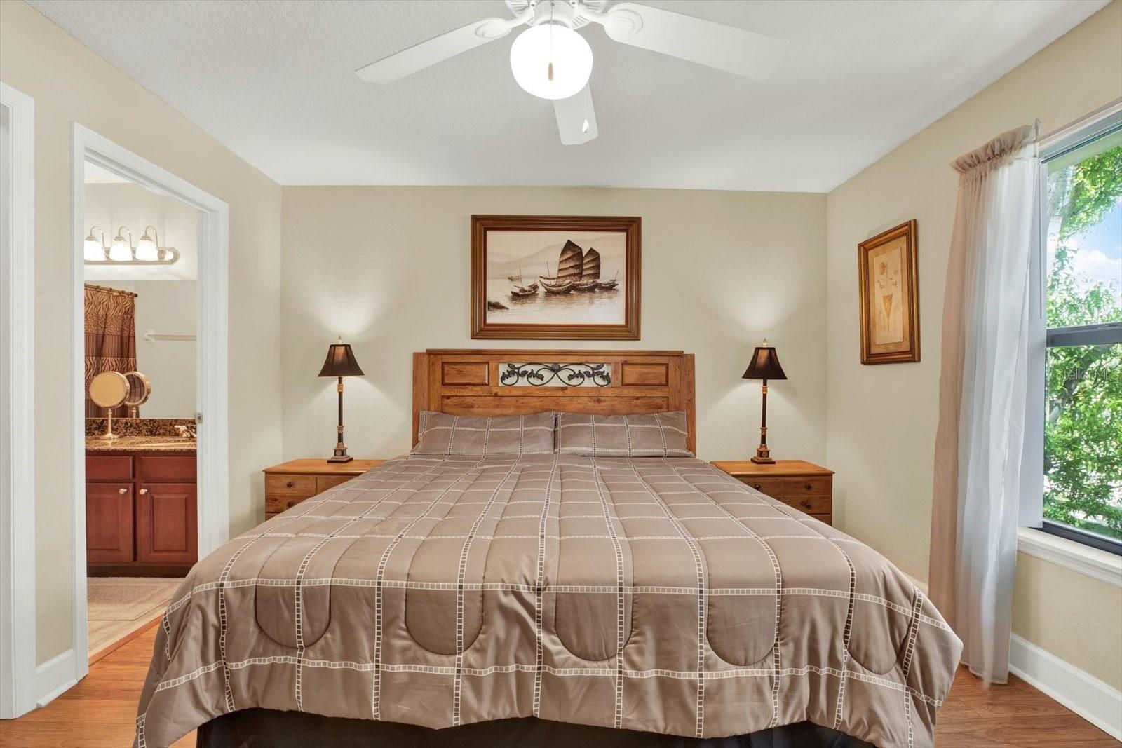 VINTAGE GRAND - Residential