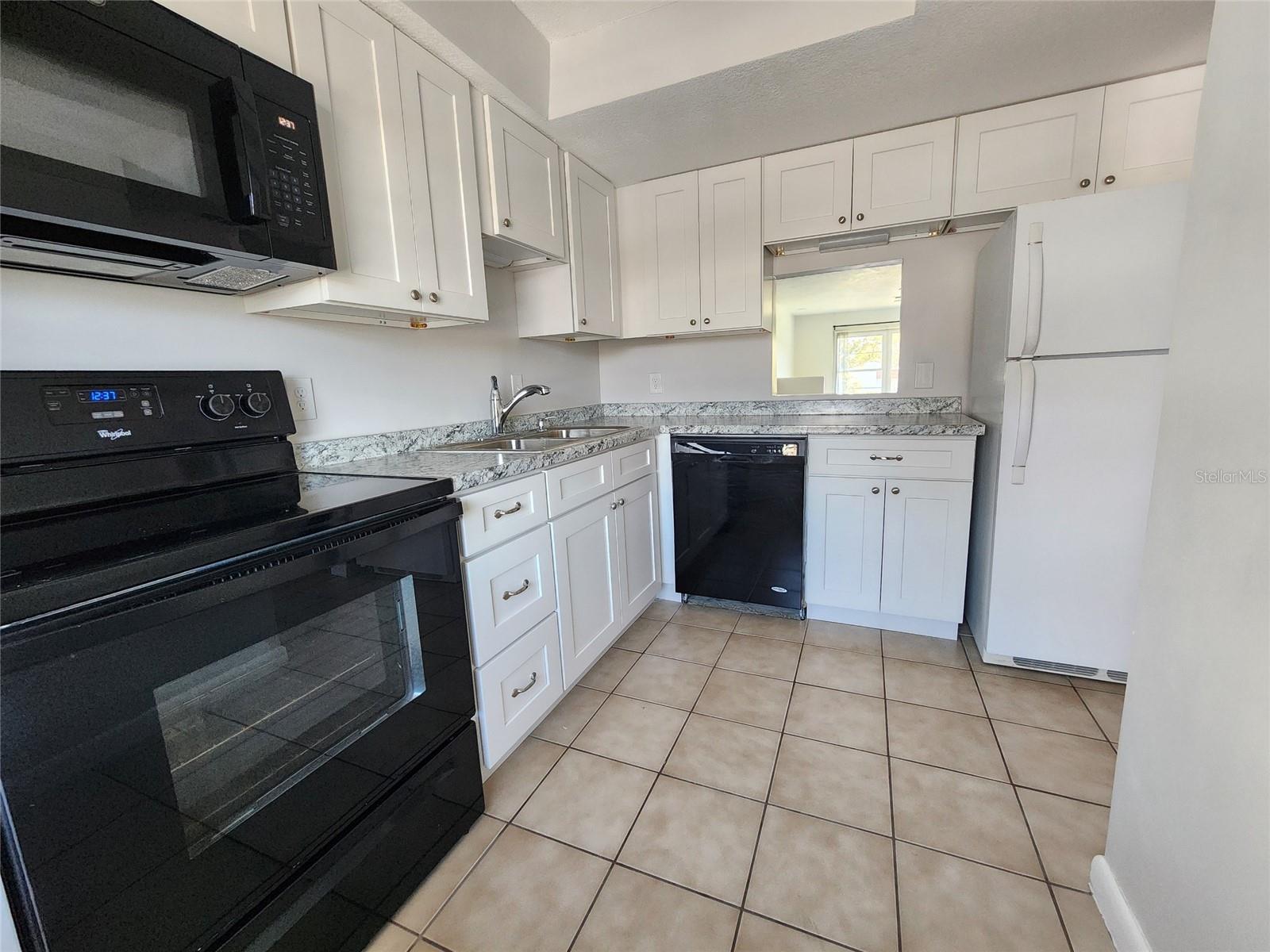 IMPERIAL HARBOURS - Residential