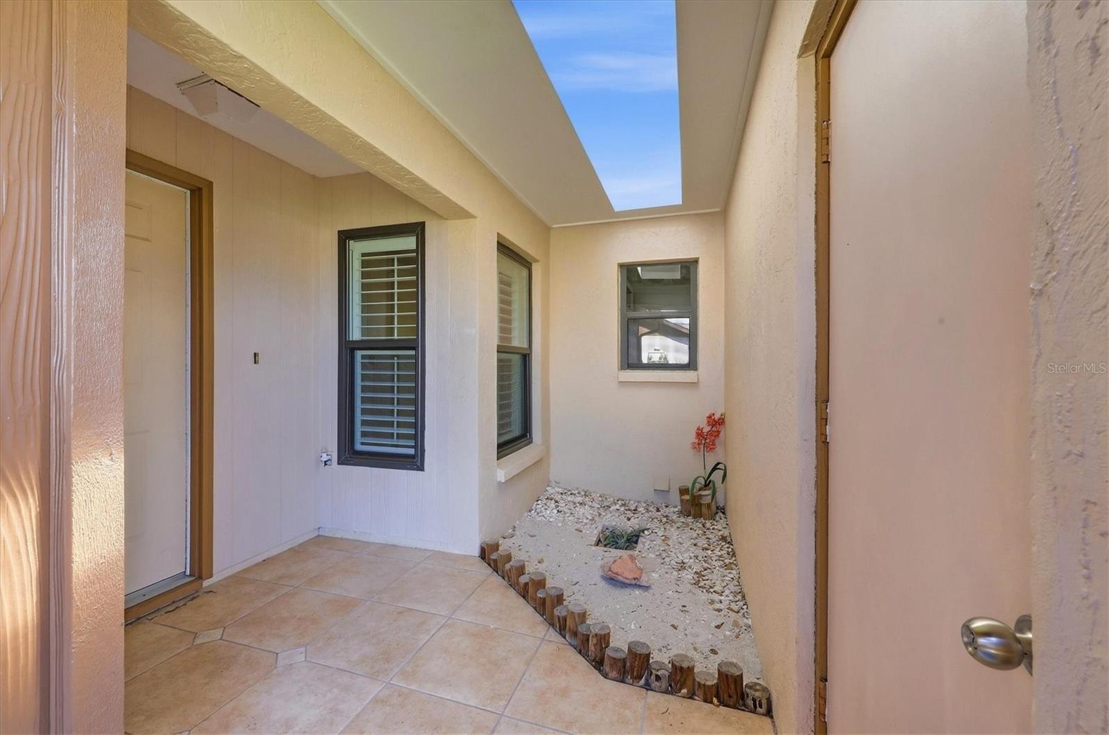 1704 CURRY AVENUE 39, NOKOMIS, FL, 34275 1 1704 CURRY AVENUE 39