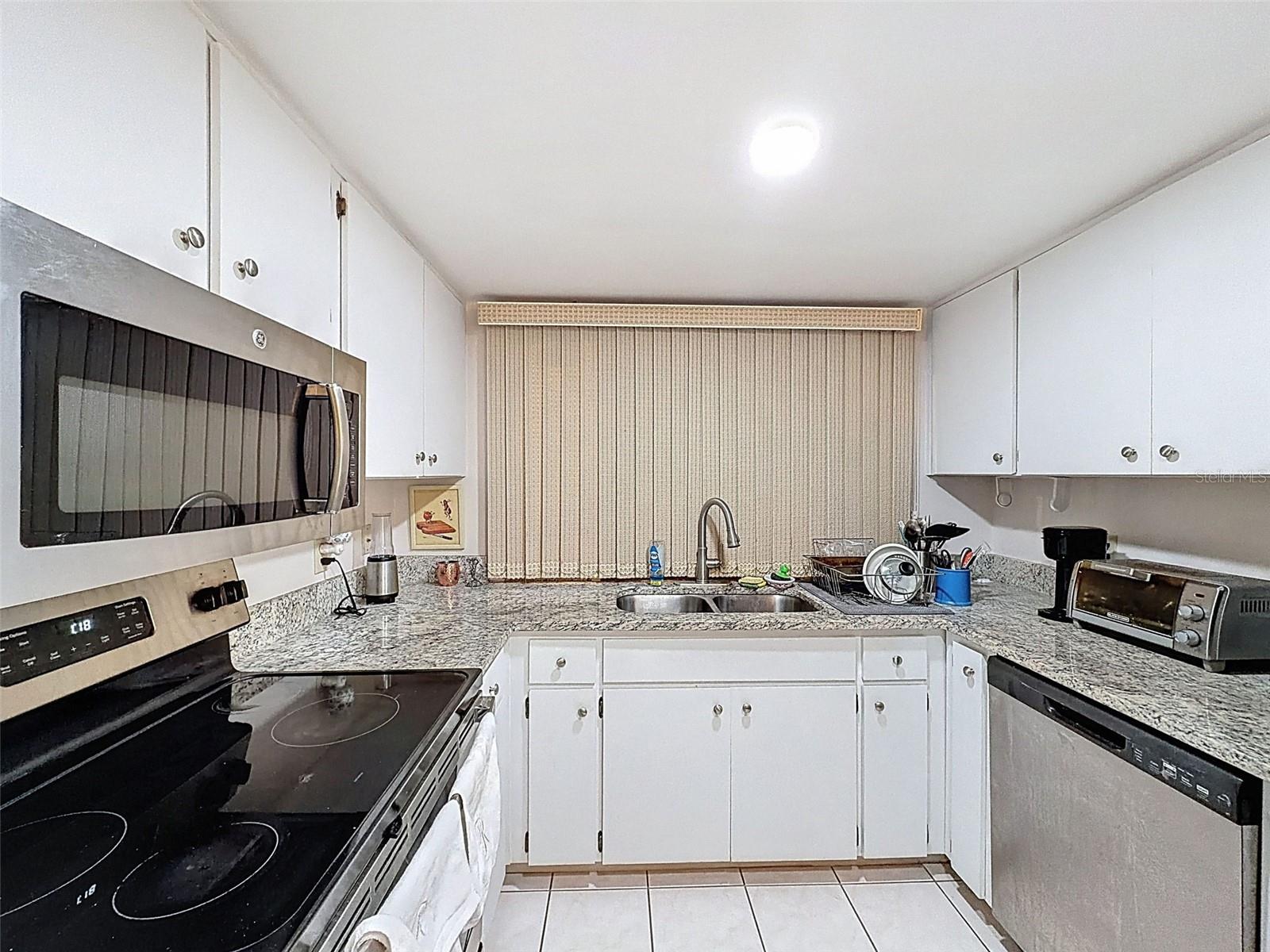 TIMBER OAKS - Residential