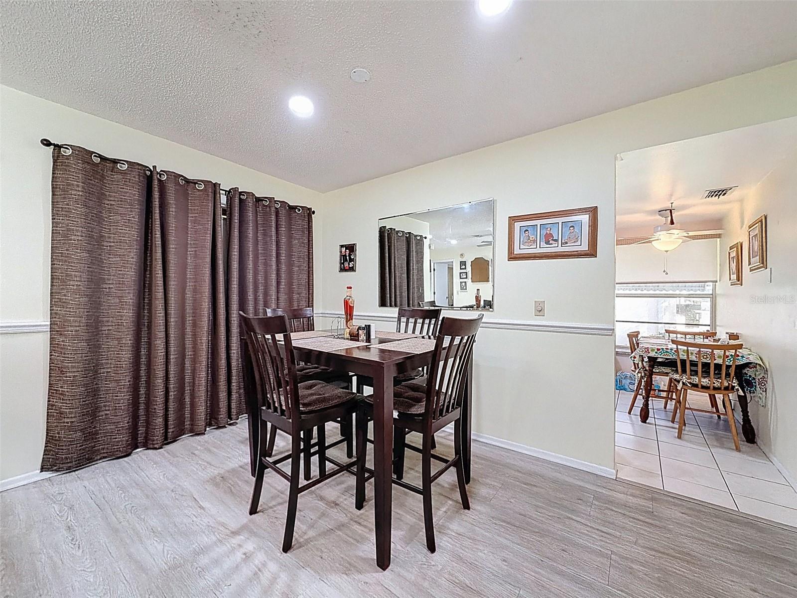 TIMBER OAKS - Residential