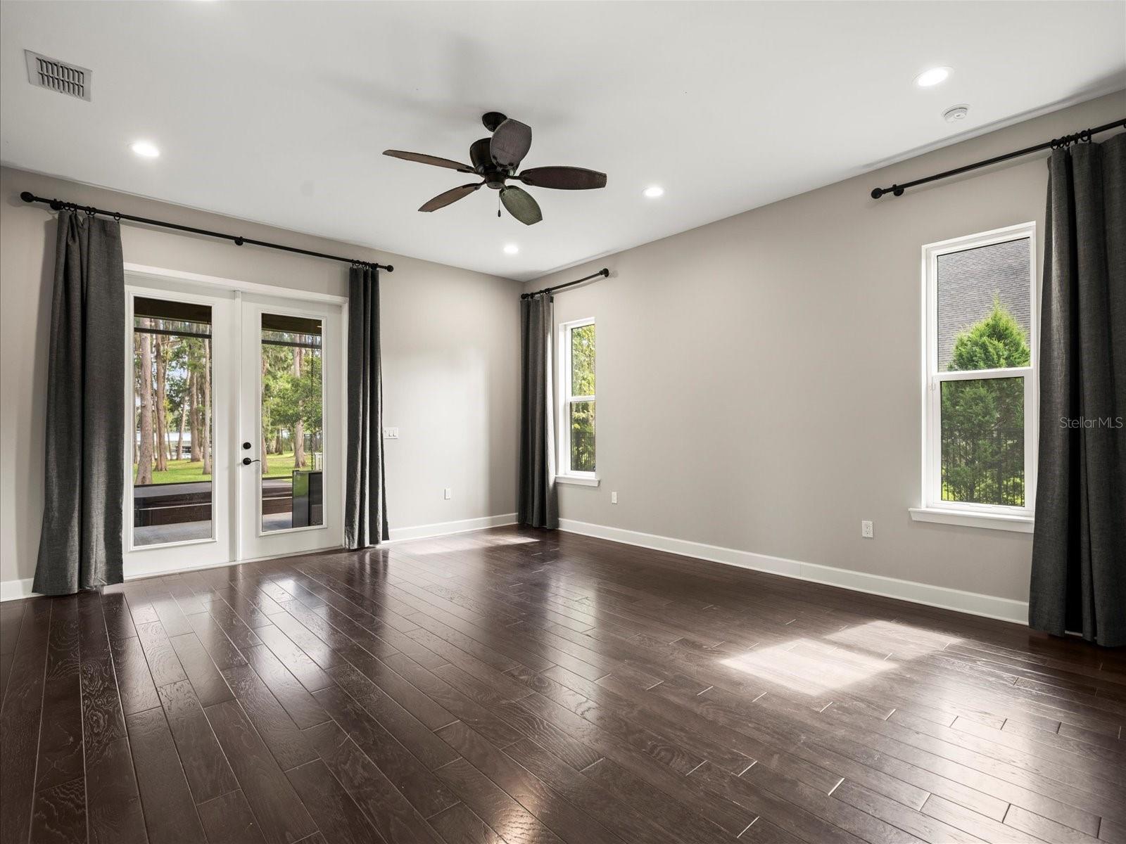 UNPLATTED - Residential