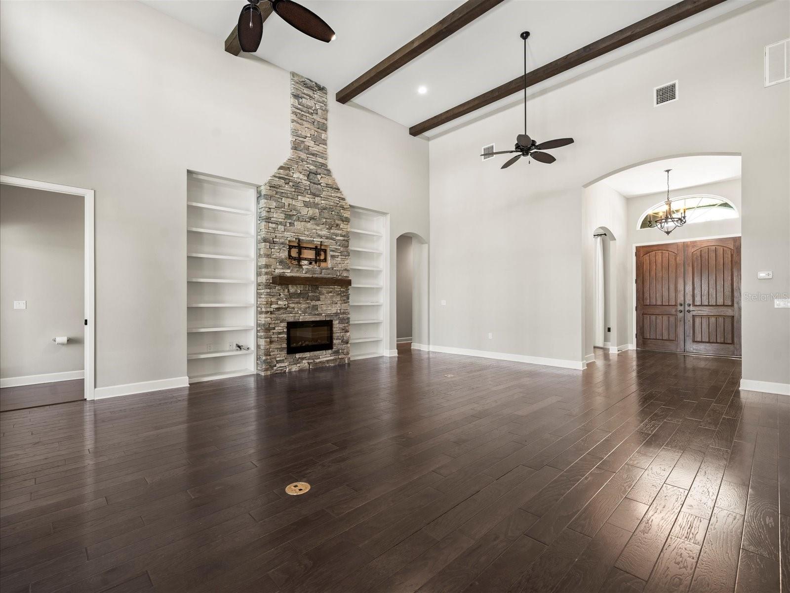 UNPLATTED - Residential