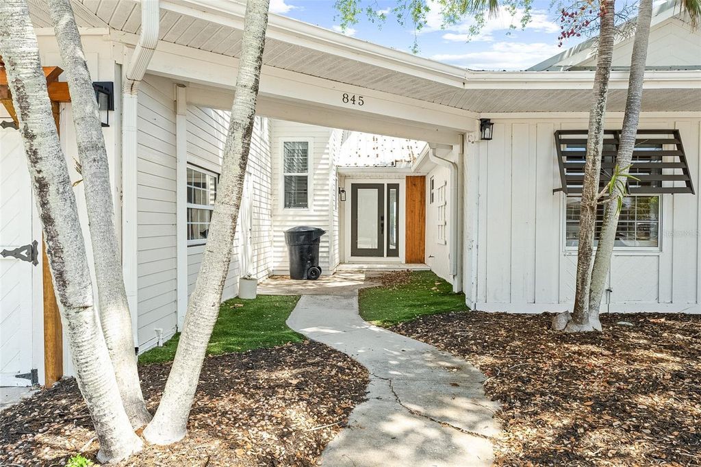 Photo of 845 Bay Esplanade, Clearwater Beach, FL 33767 (MLS # TB8494481)