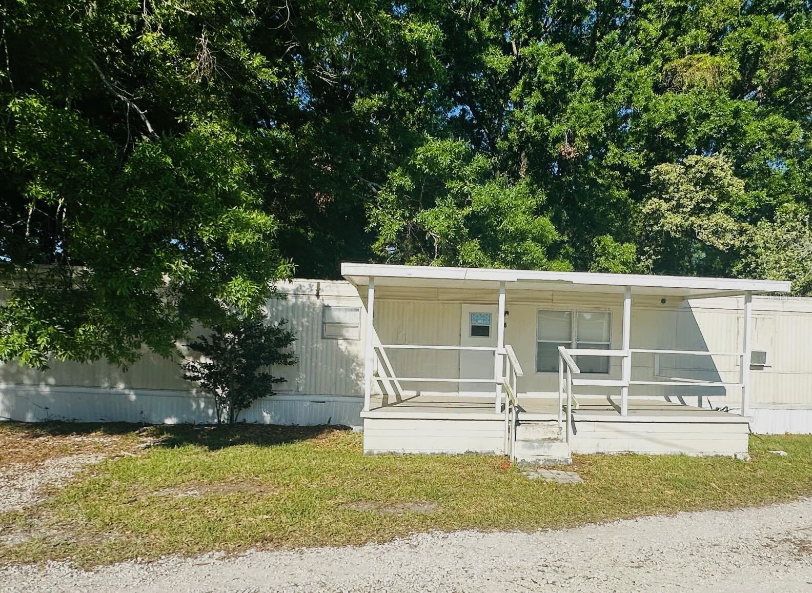 1025 W SOCRUM LOOP ROAD