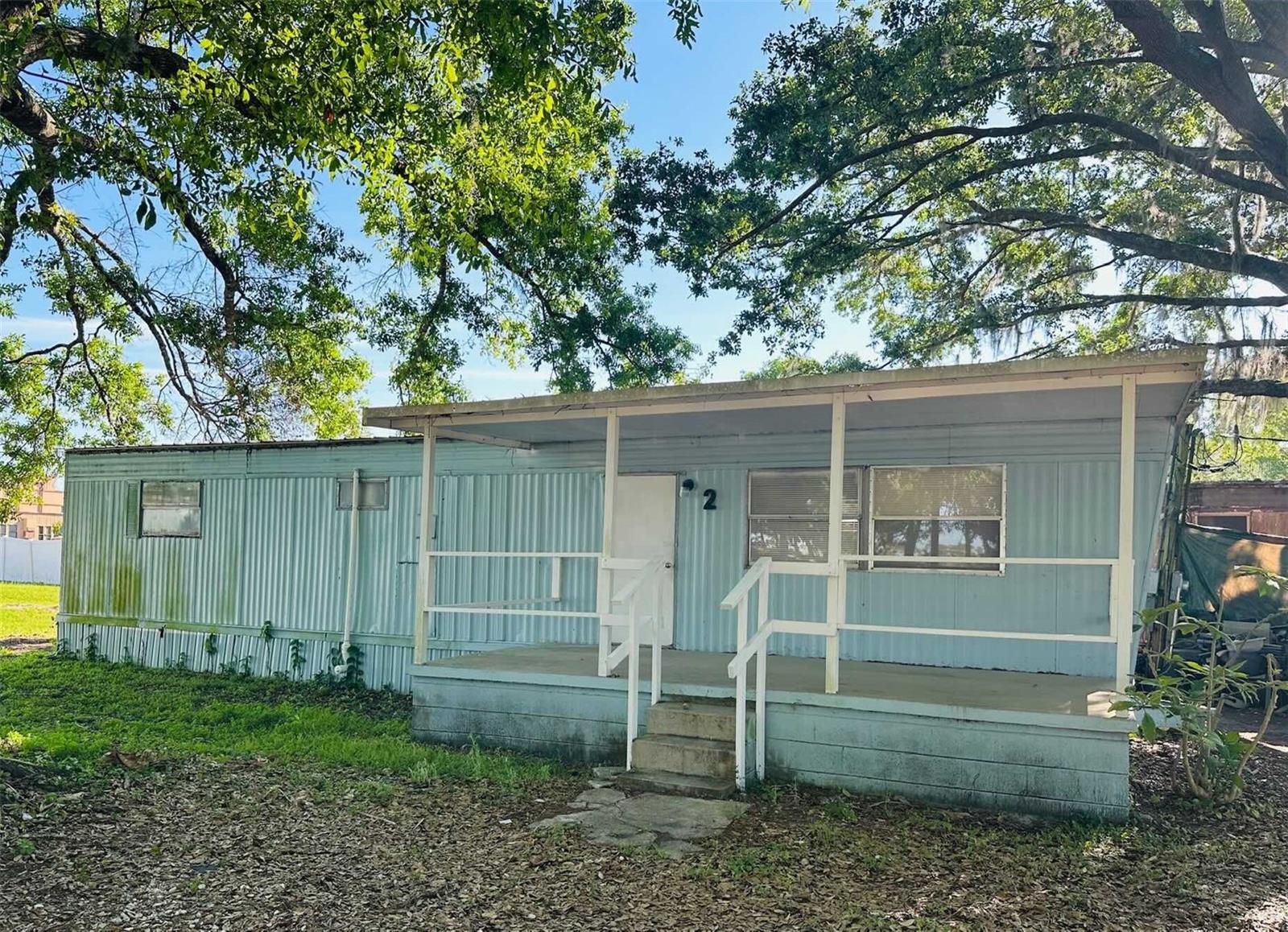 1025 W SOCRUM LOOP ROAD