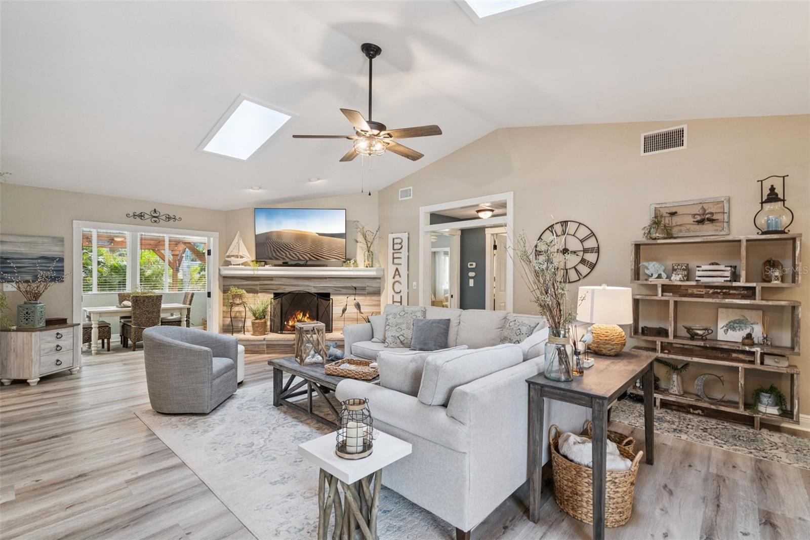 OCEANSIDE VILLAGE - Residential