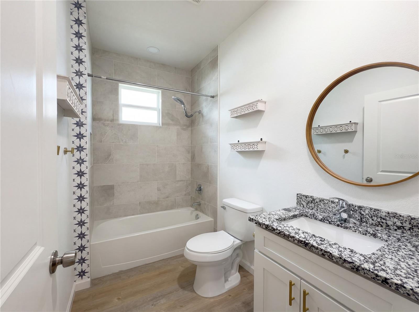 MERRITT PARK - Residential