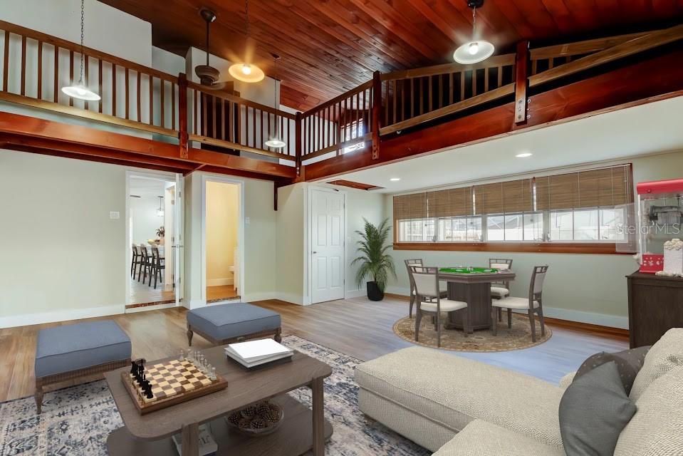 VILLA PARK ESTATES - Residential