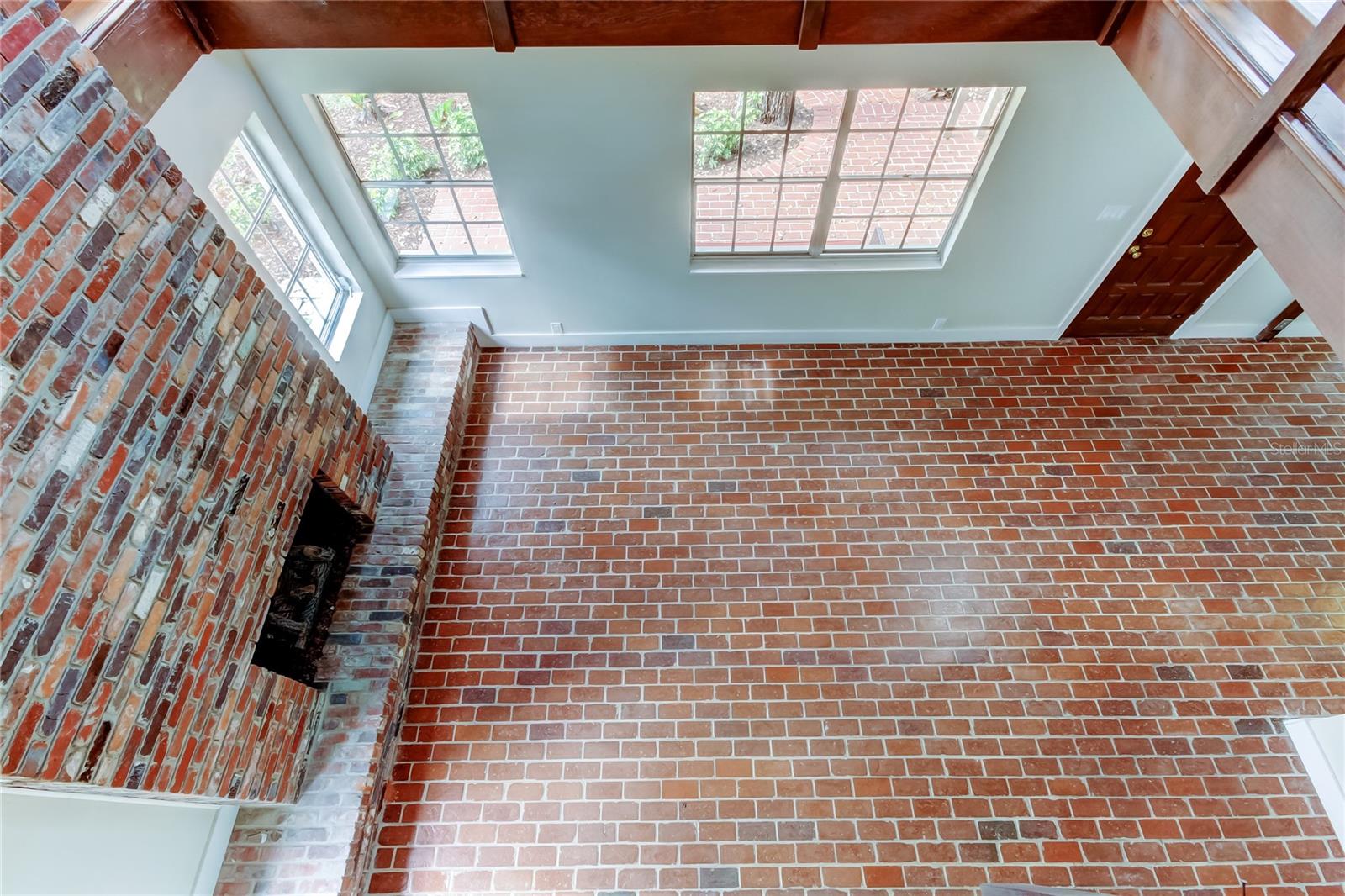 VILLA PARK ESTATES - Residential