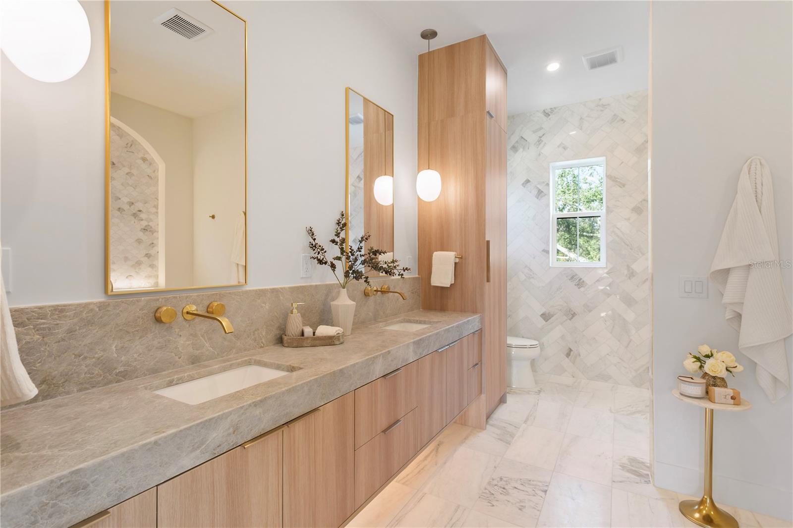 BARNARD ERASTUS A S REV SUB - Residential