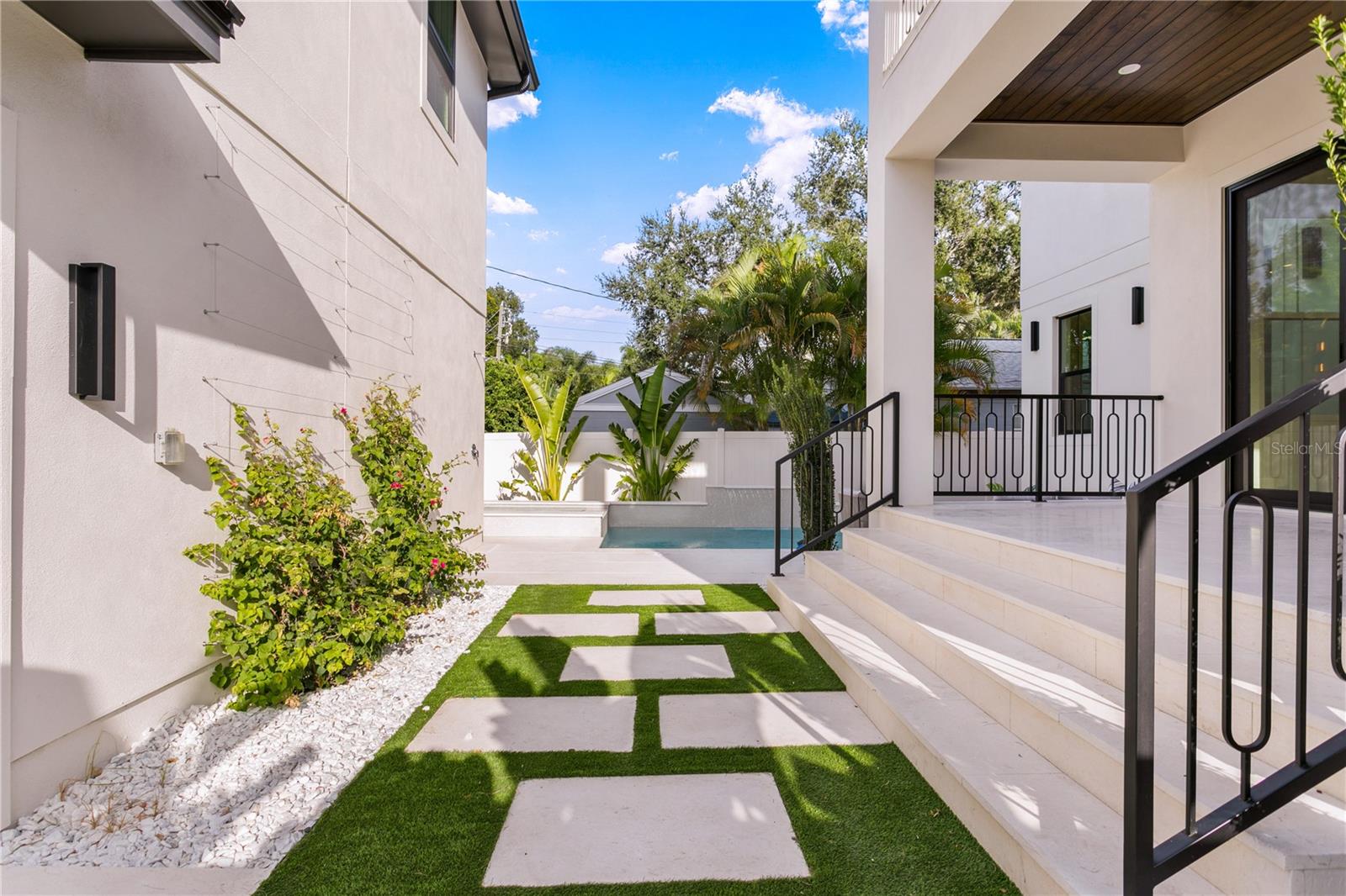 BARNARD ERASTUS A S REV SUB - Residential