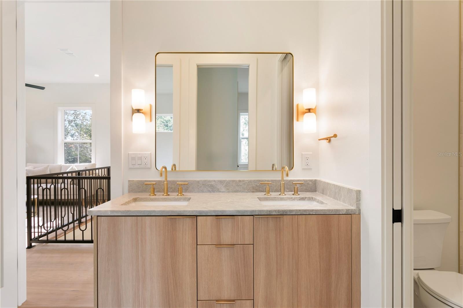 BARNARD ERASTUS A S REV SUB - Residential