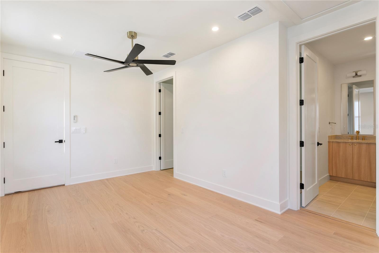 BARNARD ERASTUS A S REV SUB - Residential