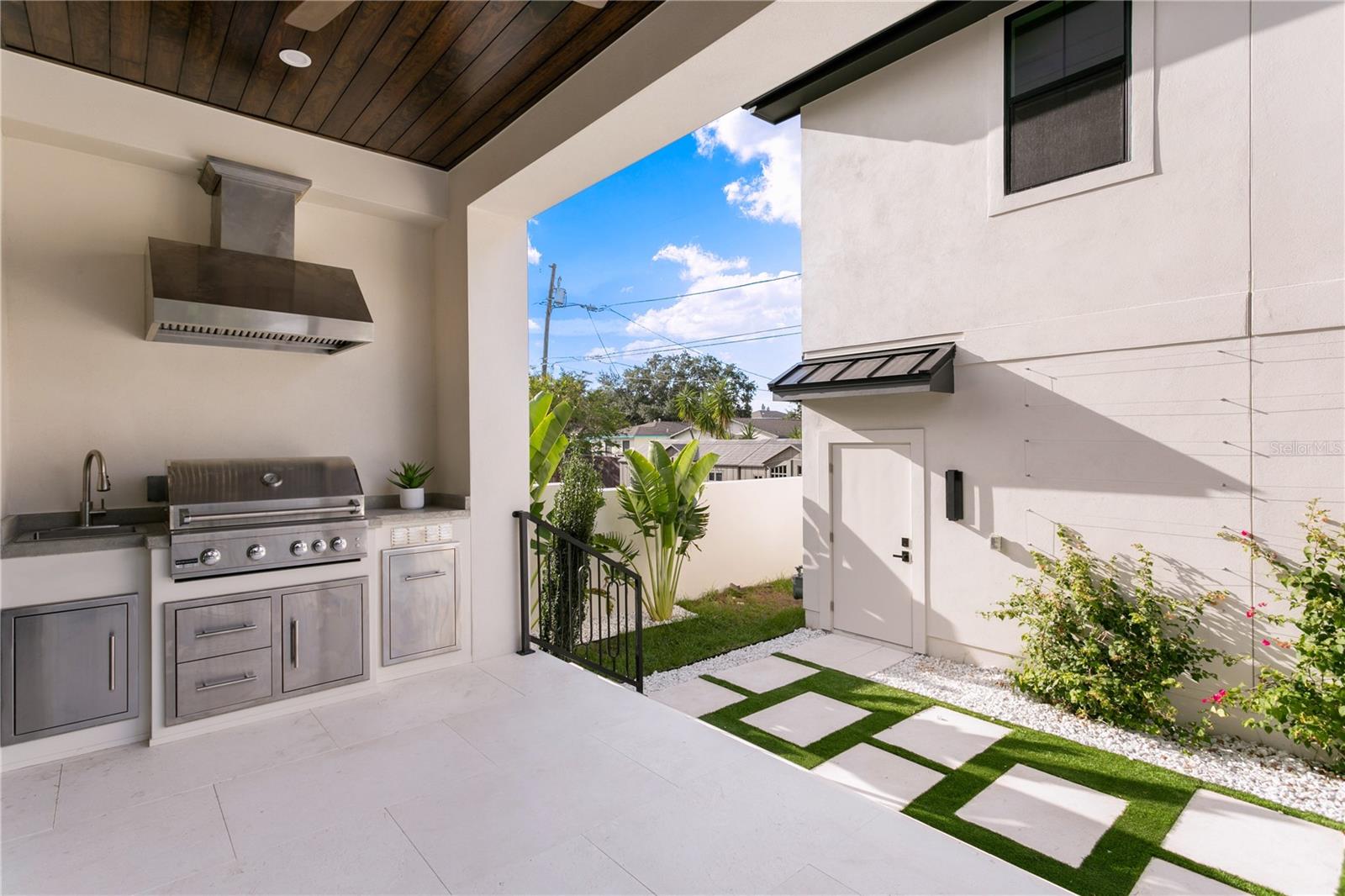 BARNARD ERASTUS A S REV SUB - Residential