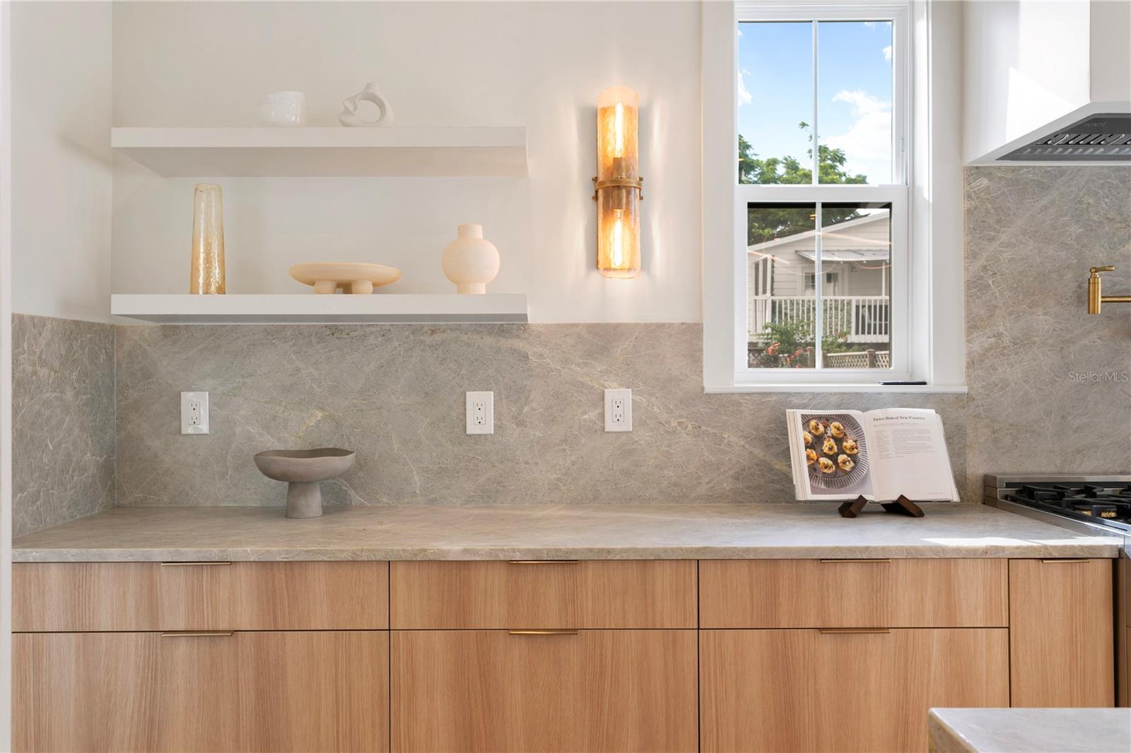 BARNARD ERASTUS A S REV SUB - Residential