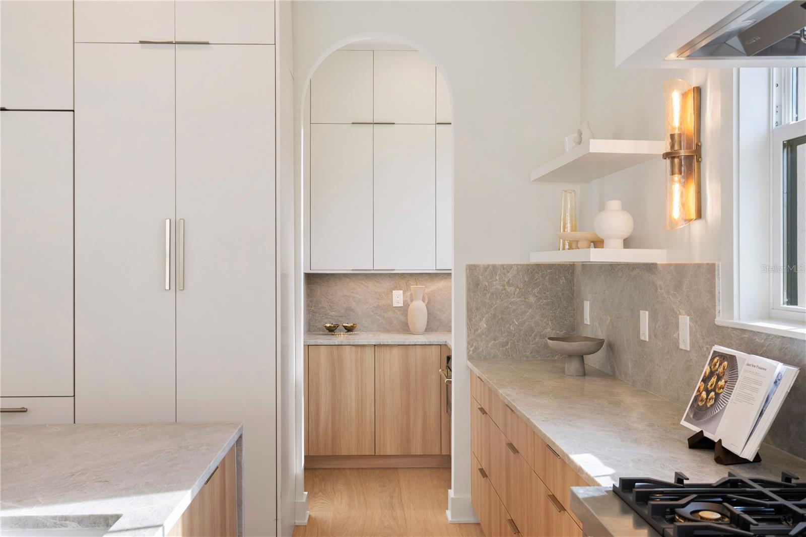 BARNARD ERASTUS A S REV SUB - Residential