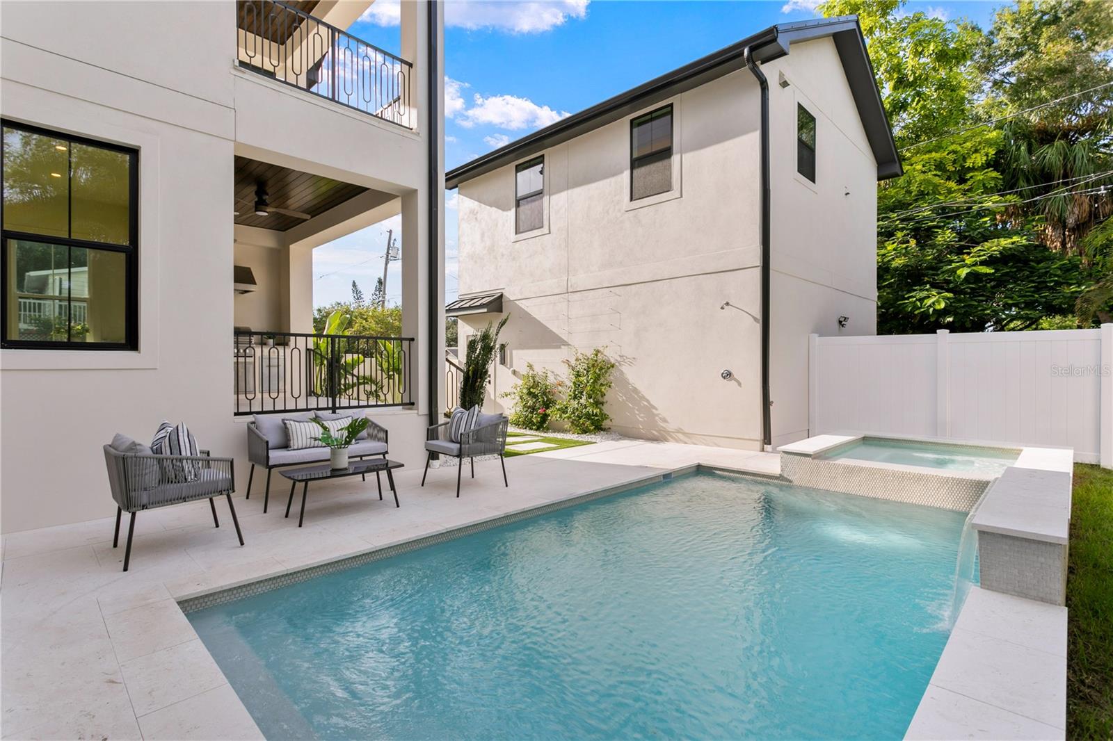 BARNARD ERASTUS A S REV SUB - Residential