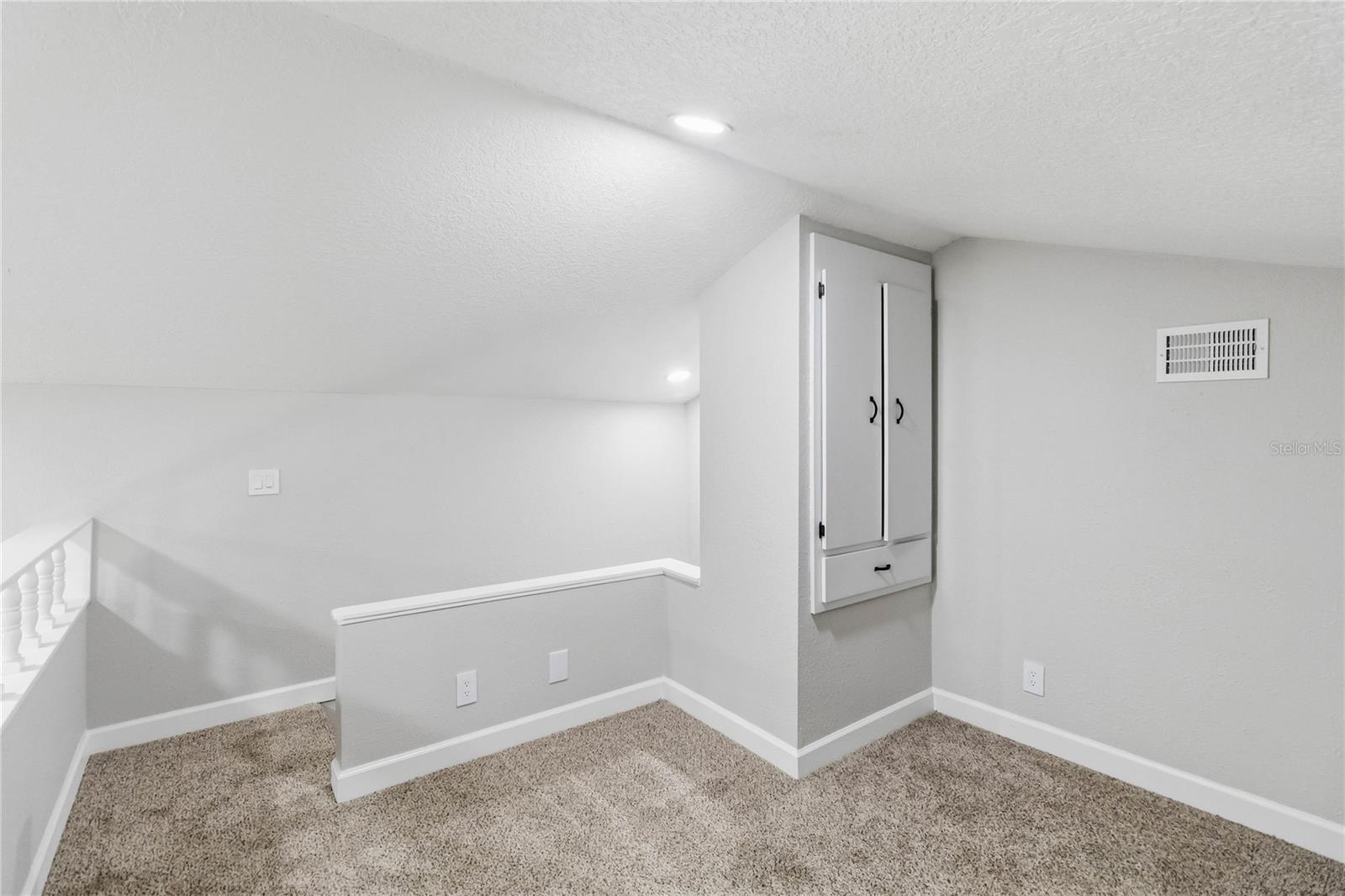 OAK FOREST PH 01-05 - Residential