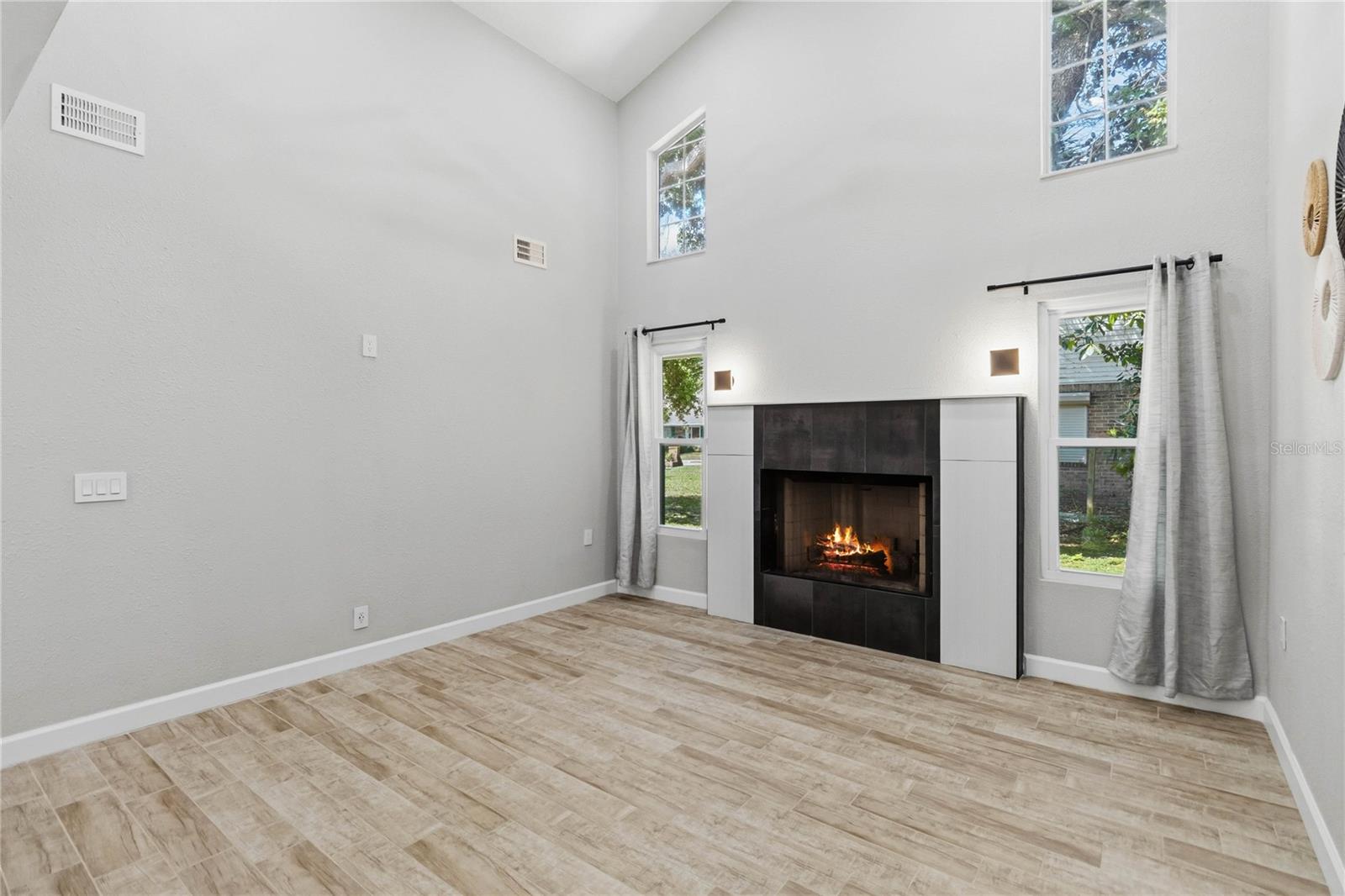 OAK FOREST PH 01-05 - Residential