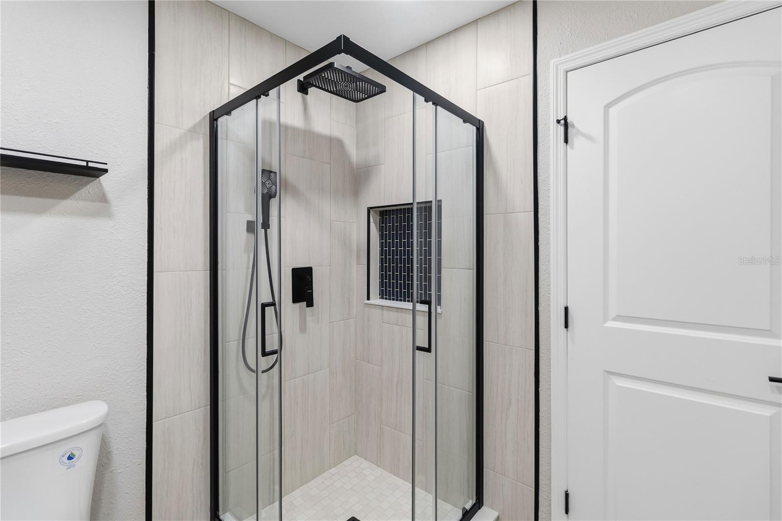 OAK FOREST PH 01-05 - Residential